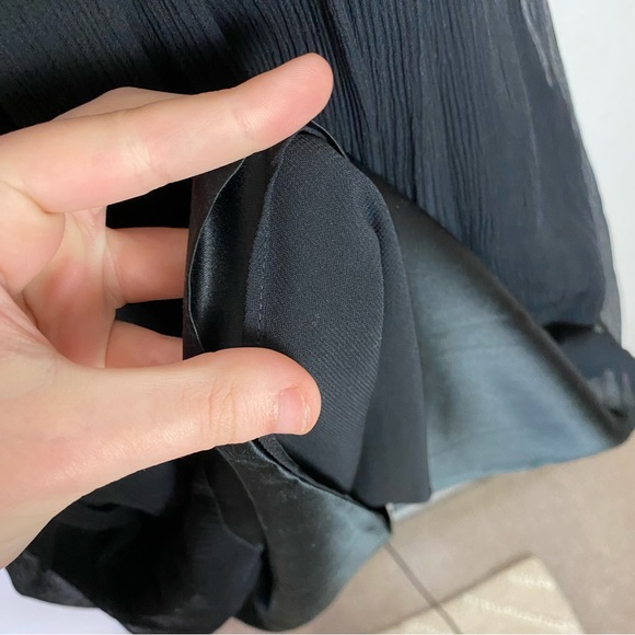 Banana Republic 100% silk black pleated swing midi dress - Picture 7 of 8